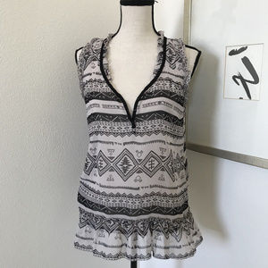 🌹🌹Full Tilt Aztec Stripes Top size M